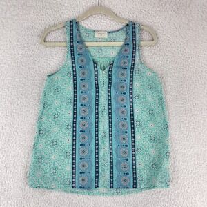 Everly Blue Lightweight‎ V-Neck Tank Top Womens Sleeveless Geo Print Size Small